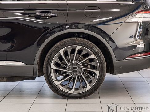 Used 2020 Lincoln Aviator Reserve w/ Equipment Group 202A AWD/4WD image 7