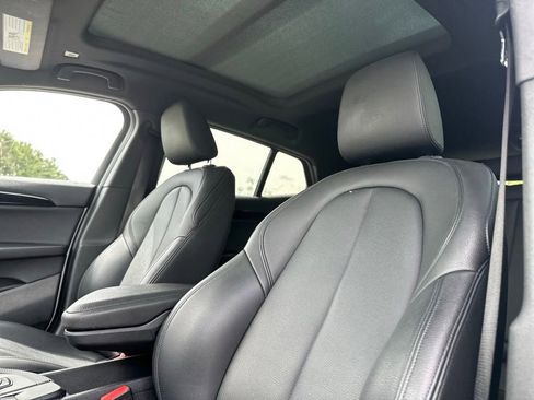 Used 2022 BMW X2 xDrive28i w/ Convenience Package AWD/4WD image 18