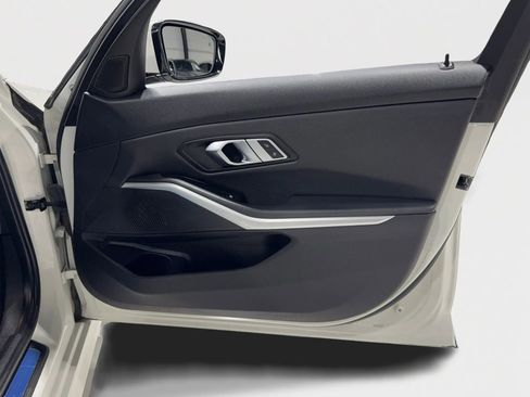 Used 2020 BMW 330i Sedan w/ Driving Assistance Package image 22