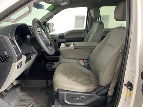 Used 2016 Ford F150 XLT w/ Trailer Tow Package AWD/4WD image 17