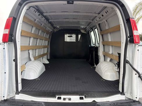 Used 2024 Chevrolet Express 2500 w/ Driver Convenience Package image 26