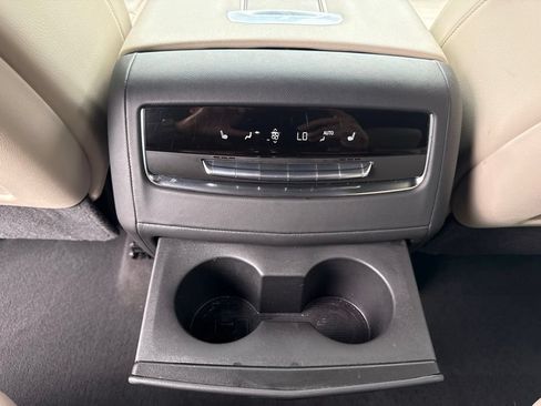 Used 2021 Cadillac Escalade Sport w/ Driver Assist Tech Package AWD/4WD image 19