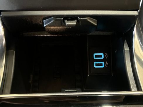 Used 2020 Ford Edge ST w/ Cold Weather Package image 30