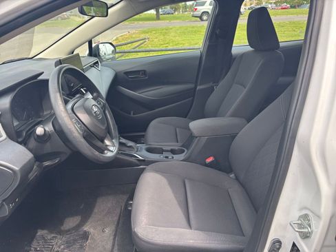 Used 2023 Toyota Corolla LE image 24