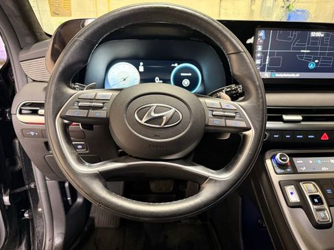 Used 2024 Hyundai Palisade Calligraphy FWD image 11