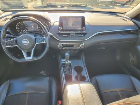 Used 2021 Nissan Altima 2.5 SR image 11
