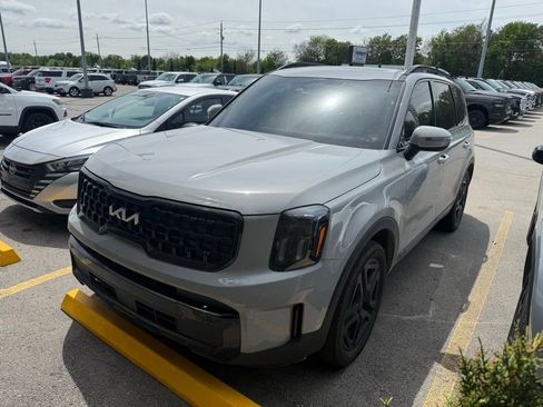 Used 2024 Kia Telluride EX X-Line AWD/4WD image 2