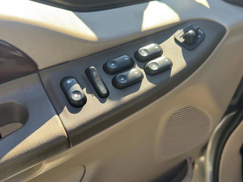 Used 2003 Ford Excursion Limited AWD/4WD image 11