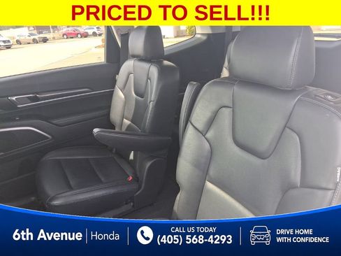 Used 2025 Kia Telluride S AWD/4WD image 13