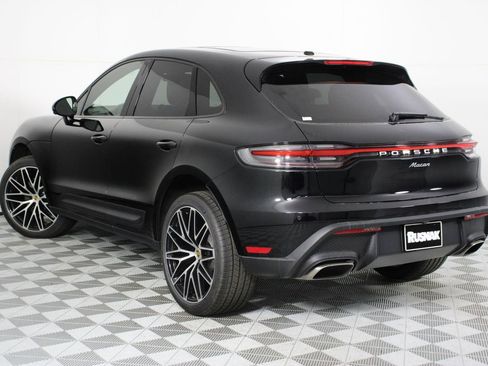 New 2026 Porsche Macan image 3