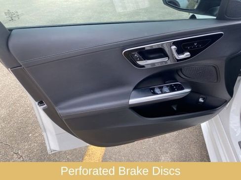 Used 2023 Mercedes-Benz C 300 Sedan image 15