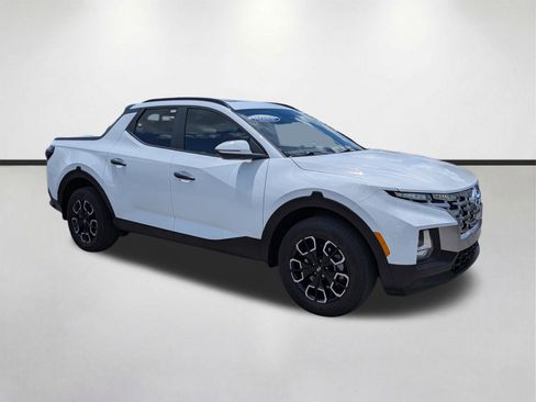 Used 2022 Hyundai Santa Cruz SEL w/ Activity Package FWD image 1