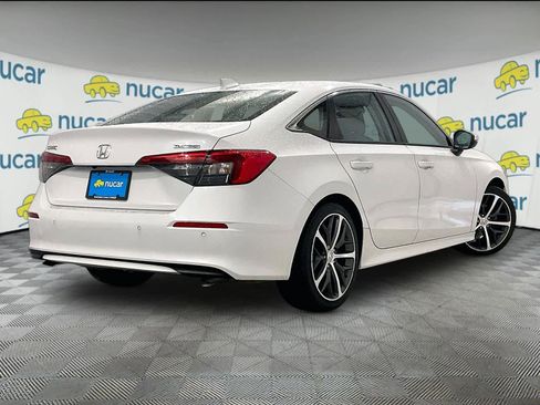 Used 2023 Honda Civic Touring image 6