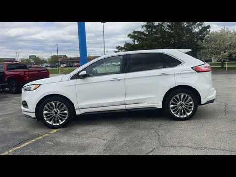 Used 2020 Ford Edge Titanium w/ Equipment Group 301A AWD/4WD image 29