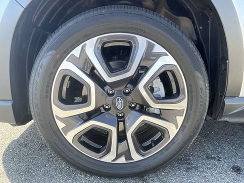 Used 2024 Subaru Ascent Limited w/ Technology Package AWD/4WD image 45