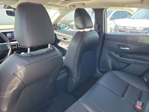 New 2026 Nissan Sentra SR w/ SR Premium Package FWD image 24