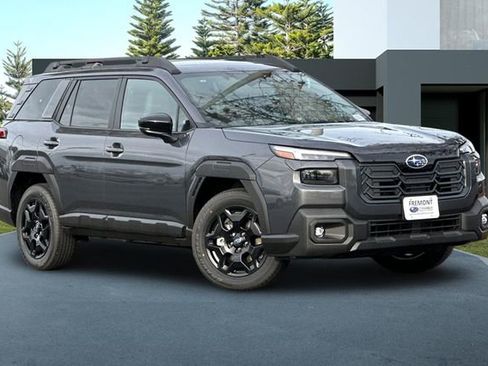 New 2026 Subaru Outback Limited image 2