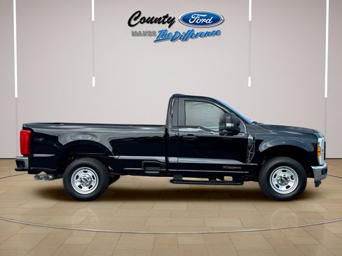 New 2025 Ford F350 XL w/ XL Chrome Package RWD image 23
