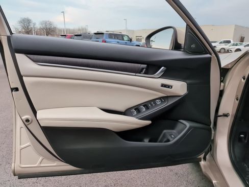 Used 2019 Honda Accord EX-L image 13
