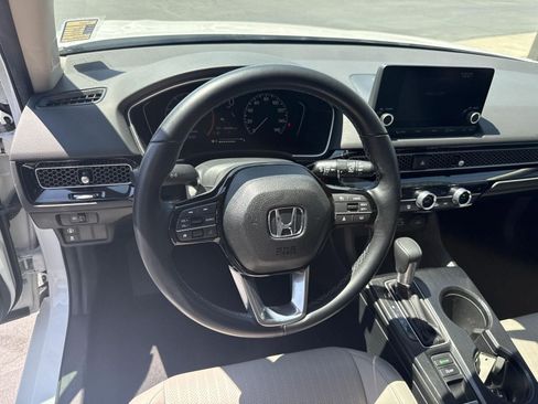 Certified 2024 Honda Civic EX-L image 13