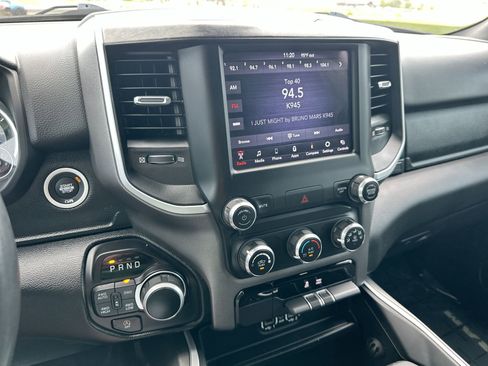 Used 2020 RAM 1500 Lone Star AWD/4WD image 16
