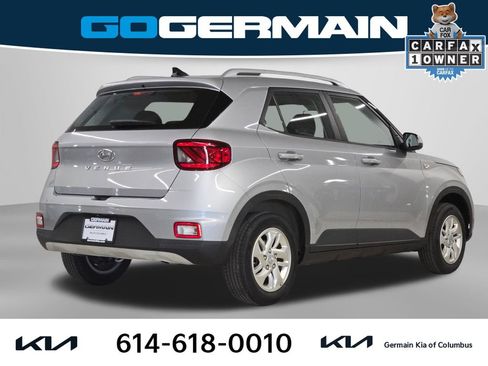 Used 2020 Hyundai Venue SEL FWD image 8