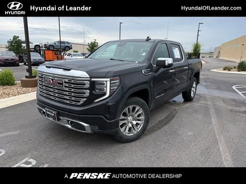Used 2023 GMC Sierra 1500 Denali w/ Technology Package AWD/4WD image 1