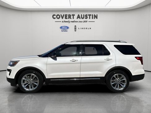 Certified 2018 Ford Explorer XLT w/ Equipment Group 202A image 2
