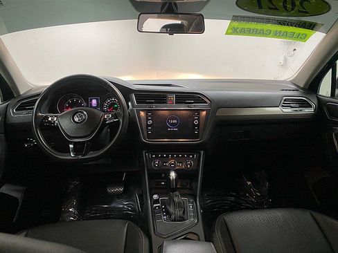 Used 2021 Volkswagen Tiguan S image 13