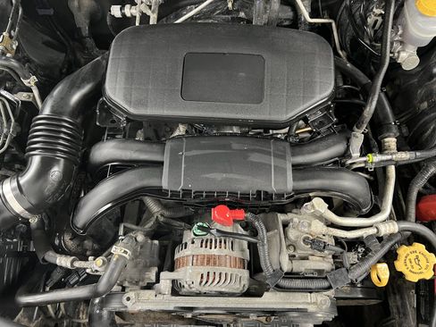 Used 2011 Subaru Legacy 2.5i Premium AWD/4WD image 39