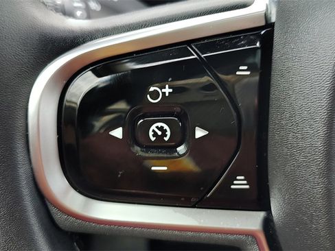 Certified 2024 Volvo XC90 T8 Plus w/ Protection Package Premier image 15