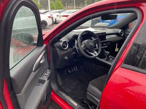 New 2024 Alfa Romeo Tonale Veloce w/ Active Assist Package image 17