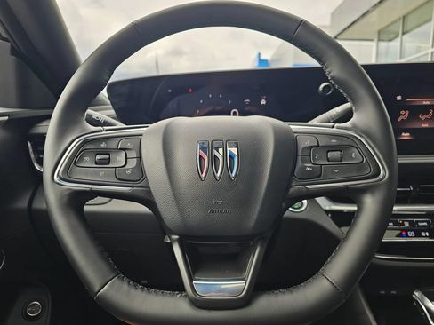 Used 2024 Buick Envista Avenir FWD image 26