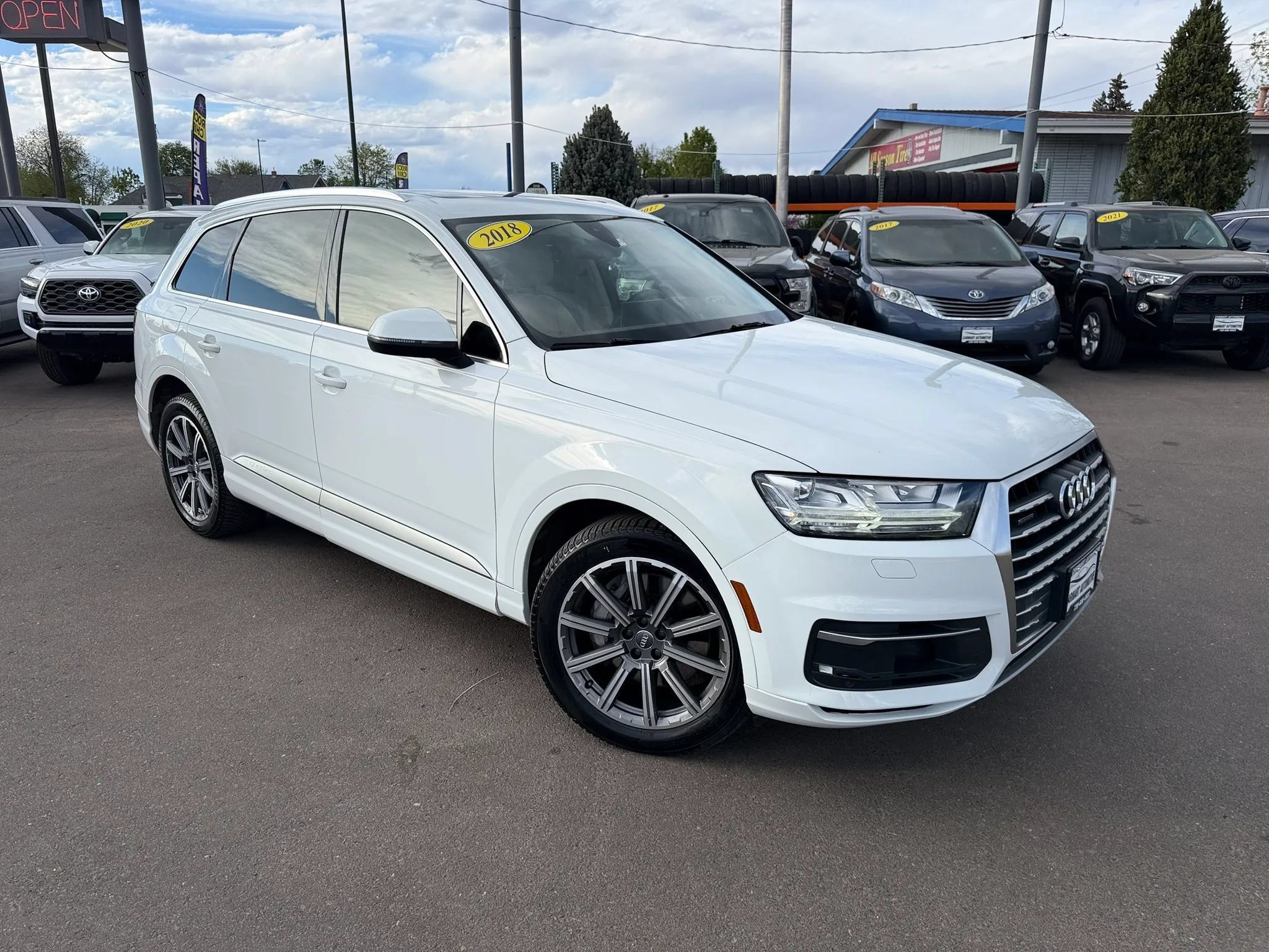 Used 2018 Audi Q7 3.0T Premium Plus w/ Premium Plus Package AWD/4WD image 3
