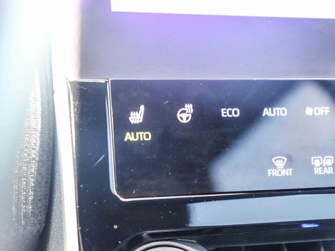 Certified 2023 Toyota bZ4X FWD w/ Weather Package image 29
