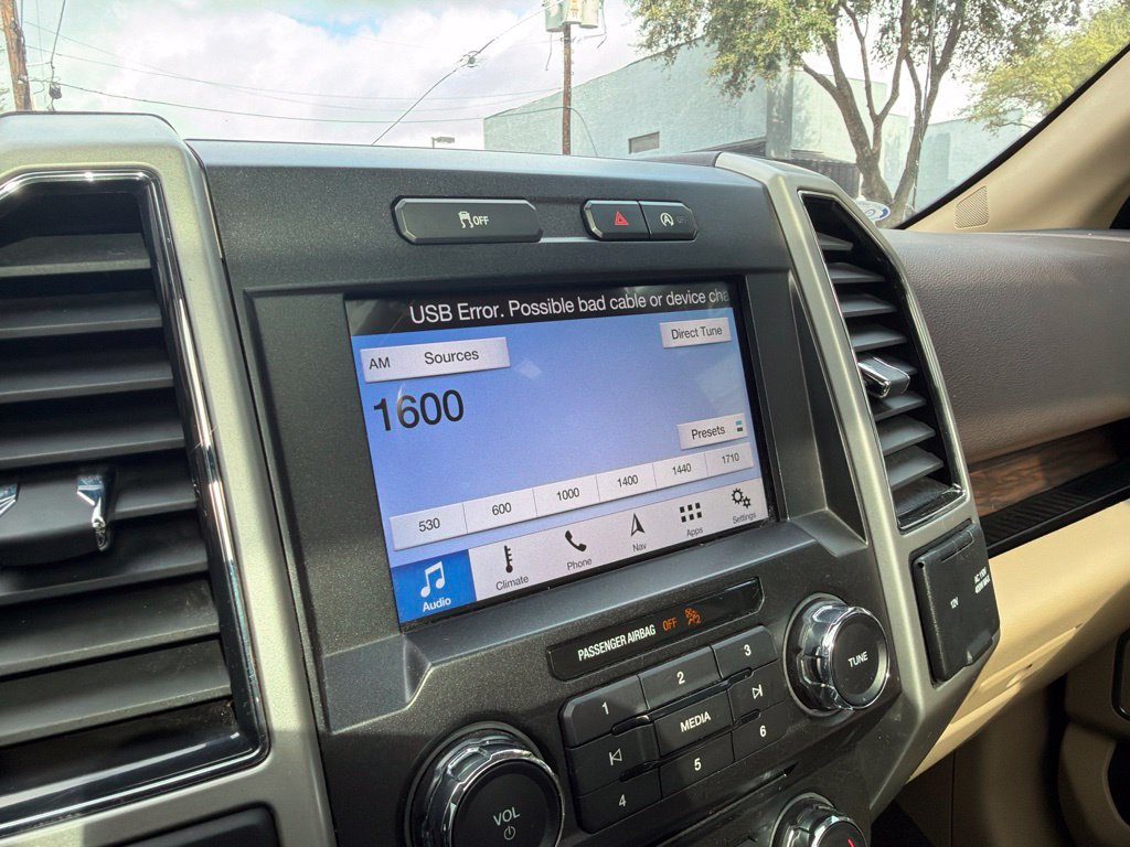 Used 2018 Ford F150 Lariat RWD image 19
