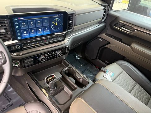 Used 2024 Chevrolet Silverado 1500 ZR2 w/ Dark Appearance Package image 30