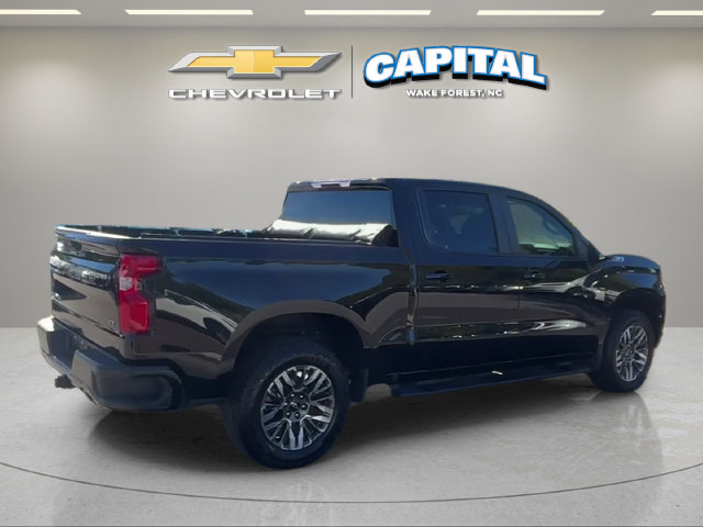 Used 2023 Chevrolet Silverado 1500 RST w/ Z71 Off-Road Package AWD/4WD image 8