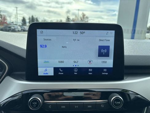 Used 2022 Ford Escape SEL w/ Class II Trailer Tow Package image 24