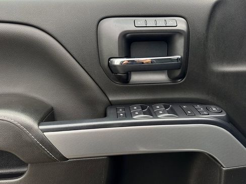 Used 2018 Chevrolet Silverado 2500 LTZ w/ Duramax Plus Package image 11