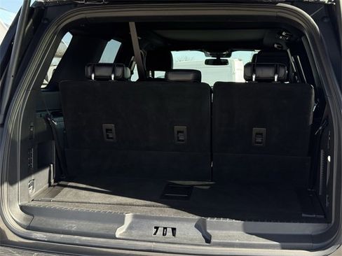 Used 2018 Ford Expedition Limited w/ Equipment Group 301A image 36