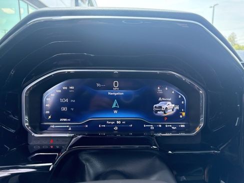 Used 2024 Chevrolet Silverado 1500 LT Trail Boss w/ Convenience Package II image 22