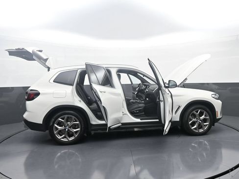 Used 2023 BMW X3 xDrive30i w/ Convenience Package w/ZPA AWD/4WD image 44