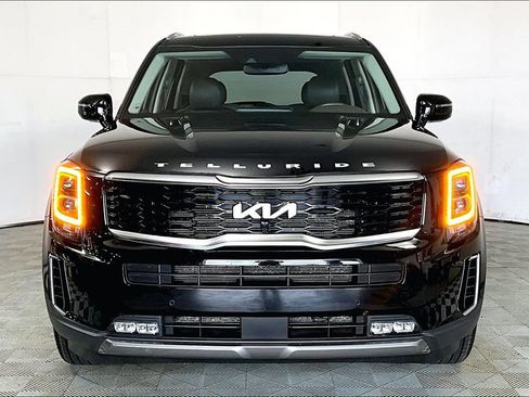 Used 2022 Kia Telluride SX image 3