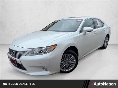 Used 2013 Lexus ES 350 w/ Luxury Pkg FWD image 1