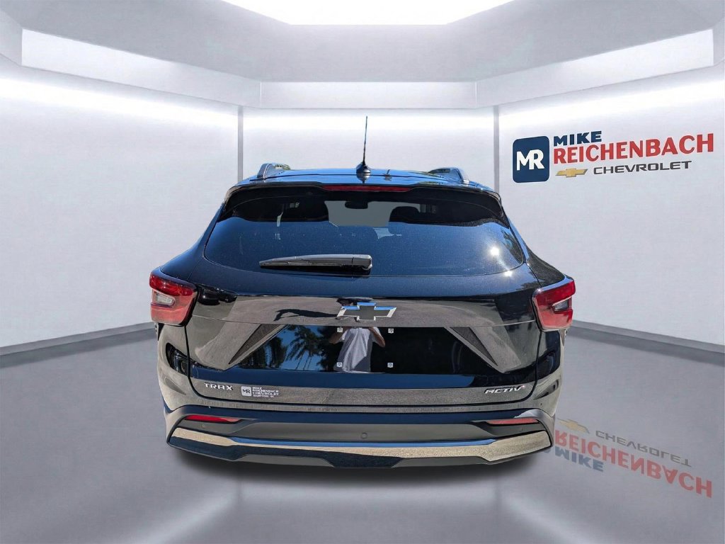 New 2026 Chevrolet Trax ACTIV w/ Driver Confidence Package FWD image 7