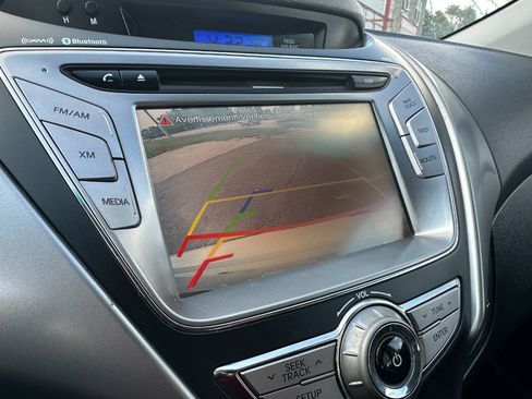 Used 2013 Hyundai Elantra Limited w/ Technology Pkg FWD image 31