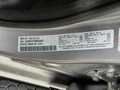 Used 2022 RAM 1500 Laramie AWD/4WD image 29
