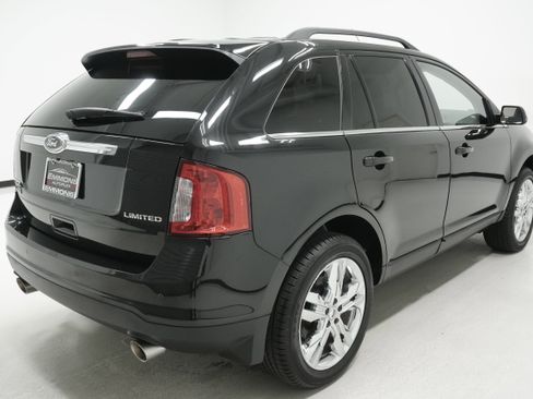 Used 2013 Ford Edge Limited w/ Driver Entry Pkg image 4