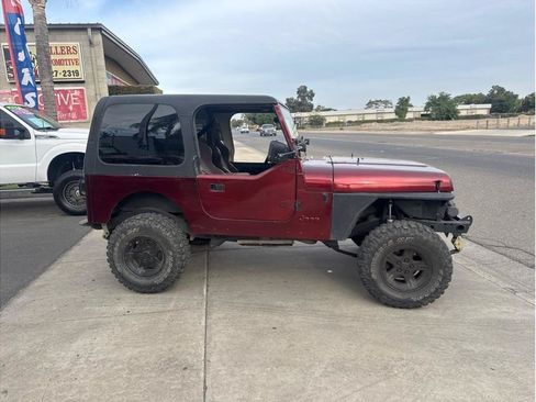 Used 1987 Jeep Wrangler Laredo AWD/4WD image 4